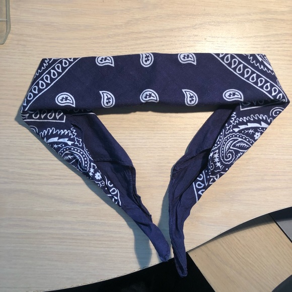 Cotton headband -OS- Paisley Print in blue and white - Picture 2 of 2